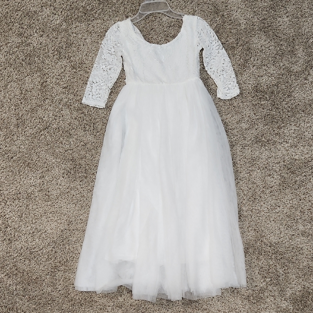 Elegant White Lace Long Sleeve Dress